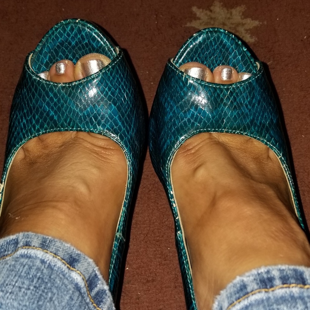 Shoedazzle high heels